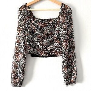 Lulus Black Floral Print Ruched Long Sleeve ~ Size M ~ "NEVER WORN"